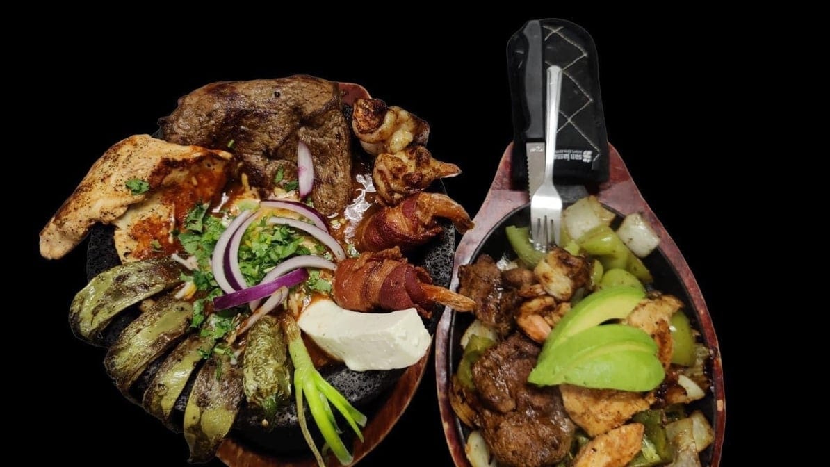 Parrillada (Chicken, Steak, and Shrimp).