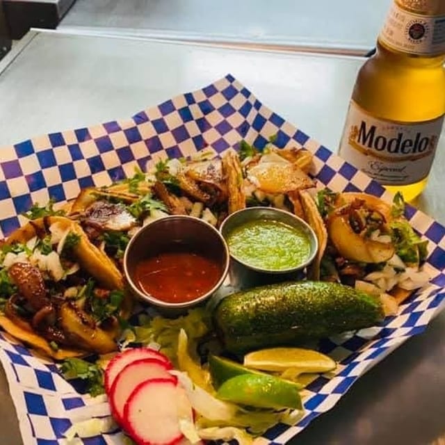 Cabeza Street Tacos.